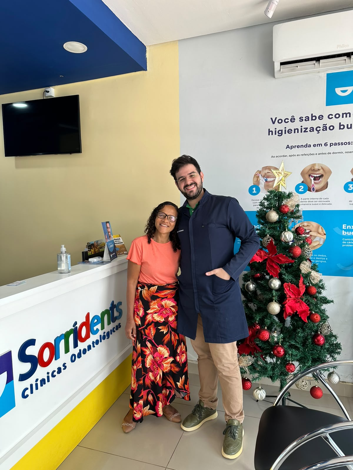 Equipe Sorridents Cuiabá com paciente